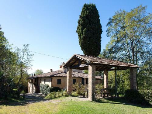 Spacious Farmhouse In Ghizzano Italy With Pool