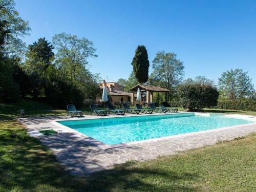 Spacious Farmhouse In Ghizzano Italy With Pool