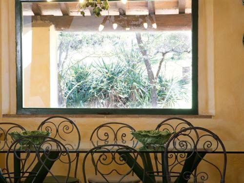 Spacious Farmhouse In Ghizzano Italy With Pool