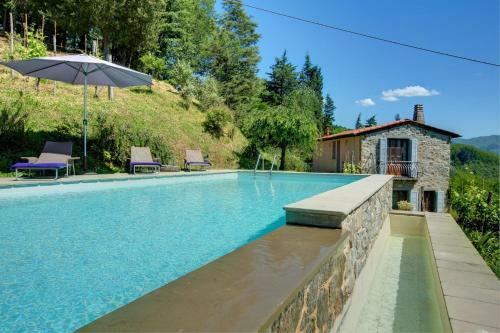 Piano Di Coreglia-ghivizzano Villa Sleeps 4 Pool