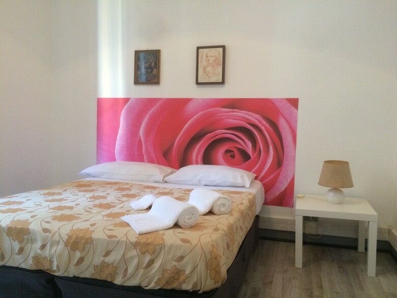 Hostal Guest House Roma