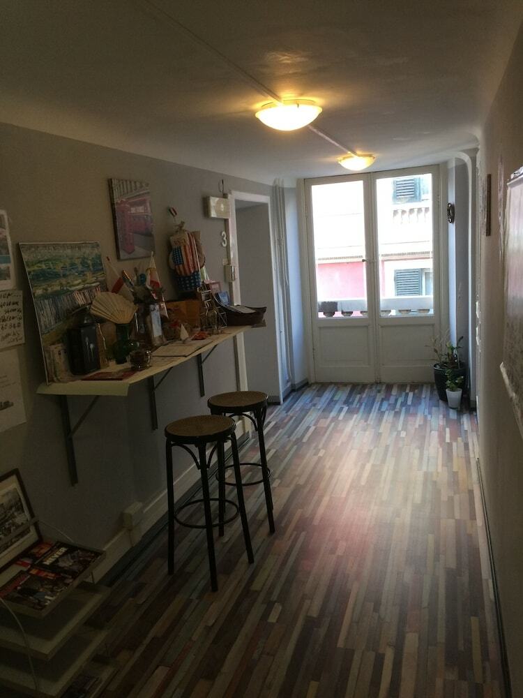 Hostal Guest House Roma