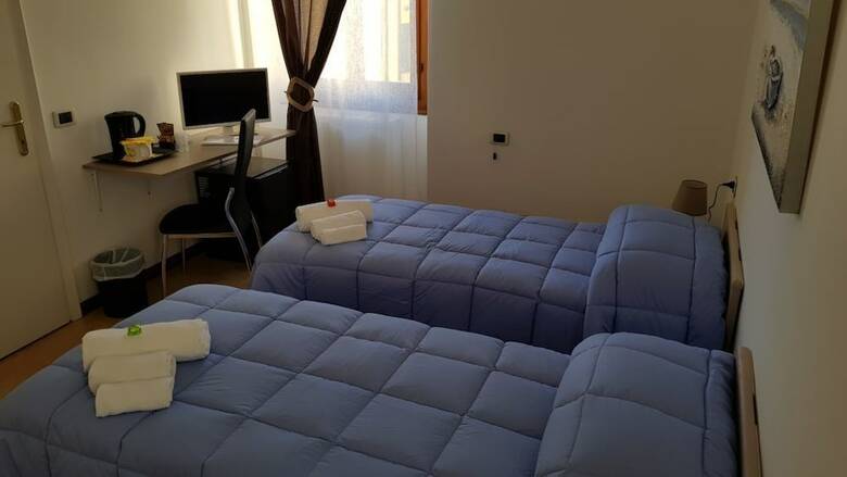 Hostal Il Giardino Dei Limoni Room & Breakfast