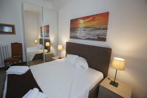 Hostal Sleepingenoa