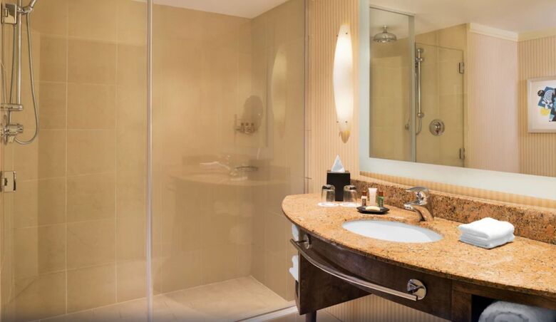 Sheraton Bloomington Hotel