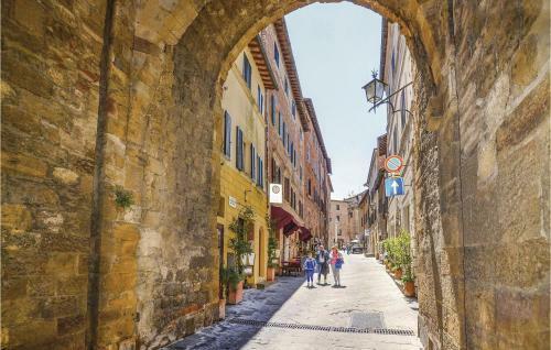 Two-bedroom Apartment In Montepulciano (si)