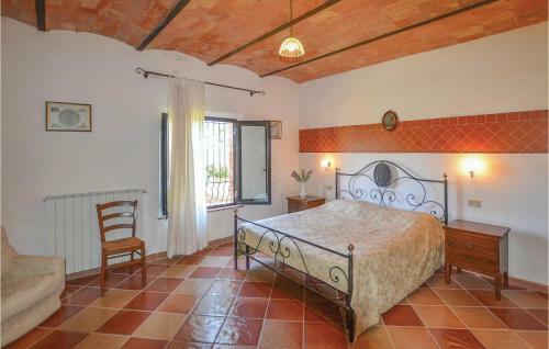 Two-bedroom Apartment In Montepulciano (si)