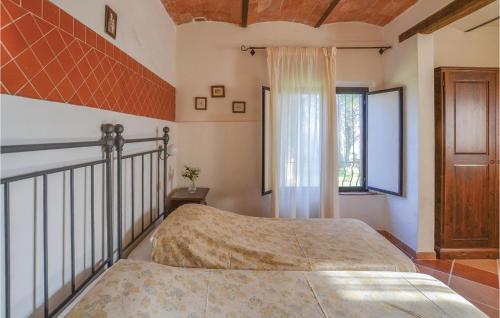 Two-bedroom Apartment In Montepulciano (si)