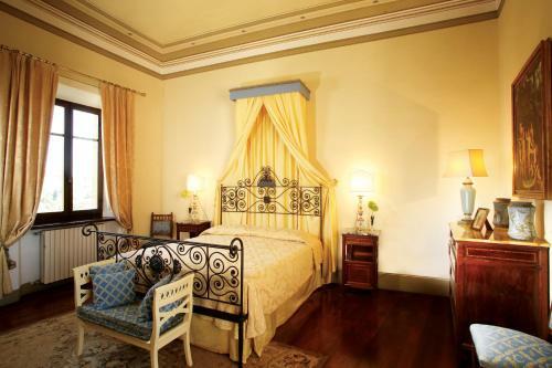 Siena Villa Sleeps 35 Pool Air Con Wifi
