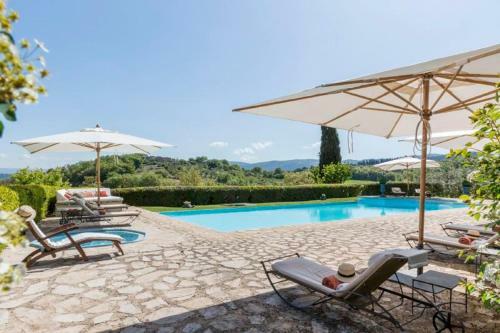 Collalto Villa Sleeps 25 Pool Air Con Wifi