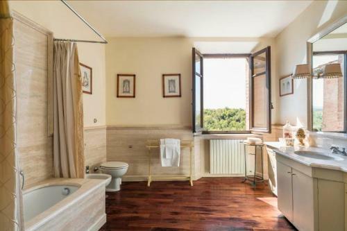 Collalto Villa Sleeps 25 Pool Air Con Wifi