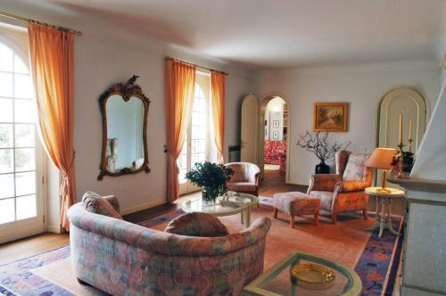 Lazise Villa Sleeps 14 Pool Air Con Wifi