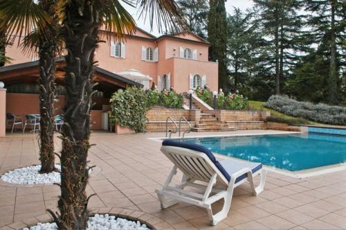 Lazise Villa Sleeps 14 Pool Air Con Wifi