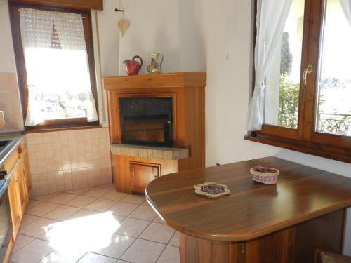 Lazise Villa Sleeps 14 Pool Air Con Wifi
