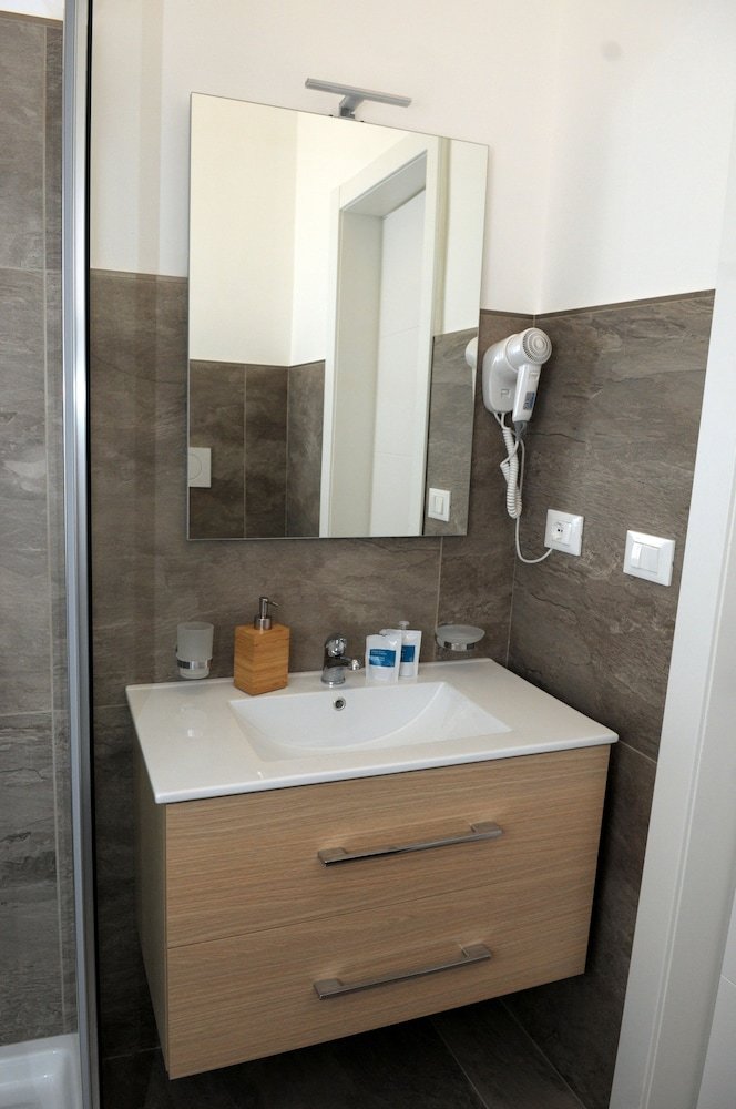 Hostal Della Torre Rooms