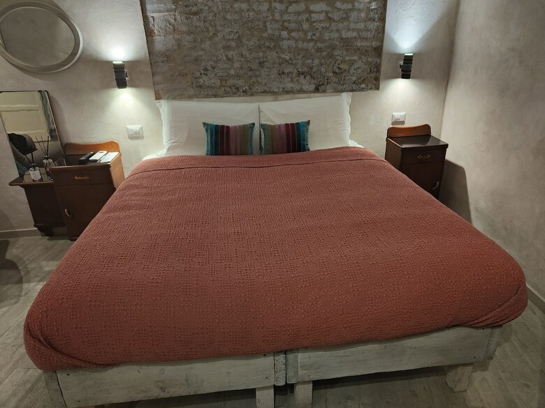 Hostal Il Pozzo Di Santa Zita