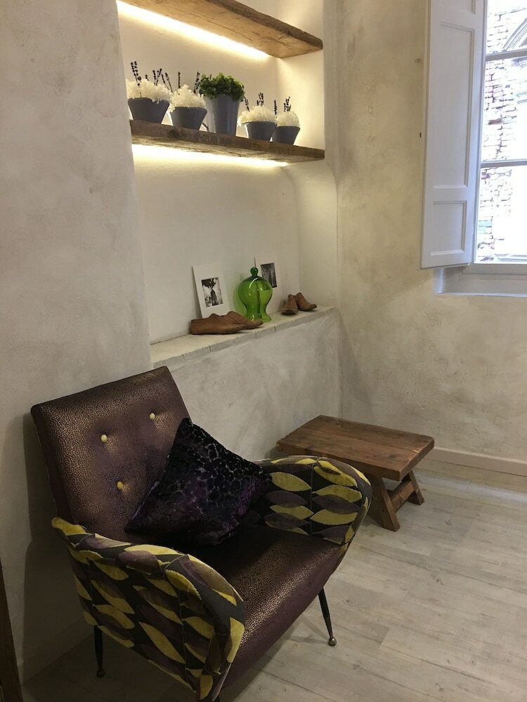 Hostal Il Pozzo Di Santa Zita