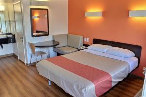 Hotel Motel 6 San Francisco Belmont