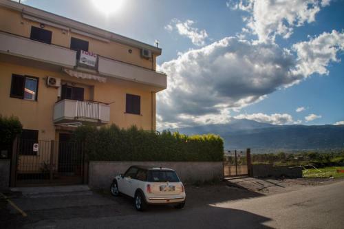 Casa Sicilia Etna Mare Da Fina