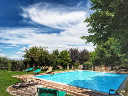 Holiday Home In Tuscany With Swimming Pool