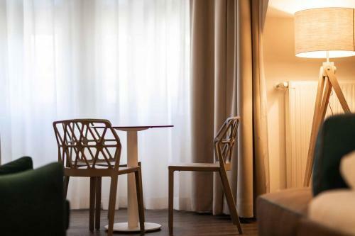 Hostal Guesthouse Zum Loewen