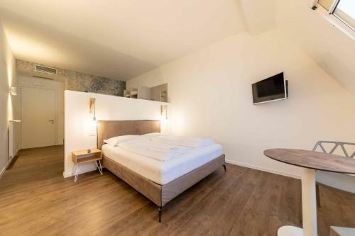 Hostal Guesthouse Zum Loewen