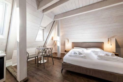 Hostal Guesthouse Zum Loewen