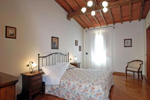 Montaione Apartment Sleeps 8 Pool Wifi