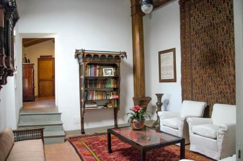 Montaione Villa Sleeps 8 Pool Air Con Wifi