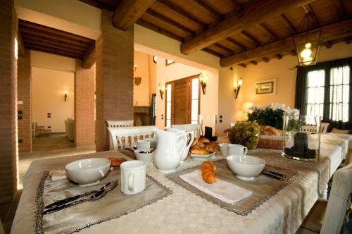 Montelopio Villa Sleeps 8 Pool Air Con Wifi