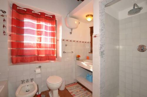 Cervognano Montenero Villa Sleeps 14 Pool Wifi