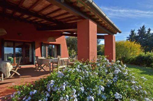 Cervognano Montenero Villa Sleeps 14 Pool Wifi