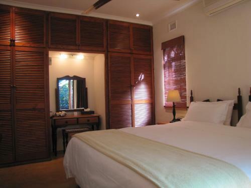 Bed & Breakfast Afrikhaya Guest House