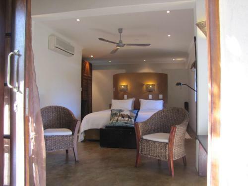 Bed & Breakfast Afrikhaya Guest House