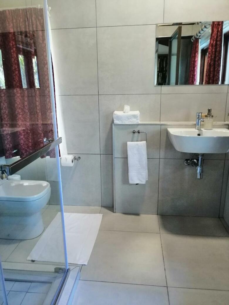 Hostal St. Lucia Wetlands Guest House