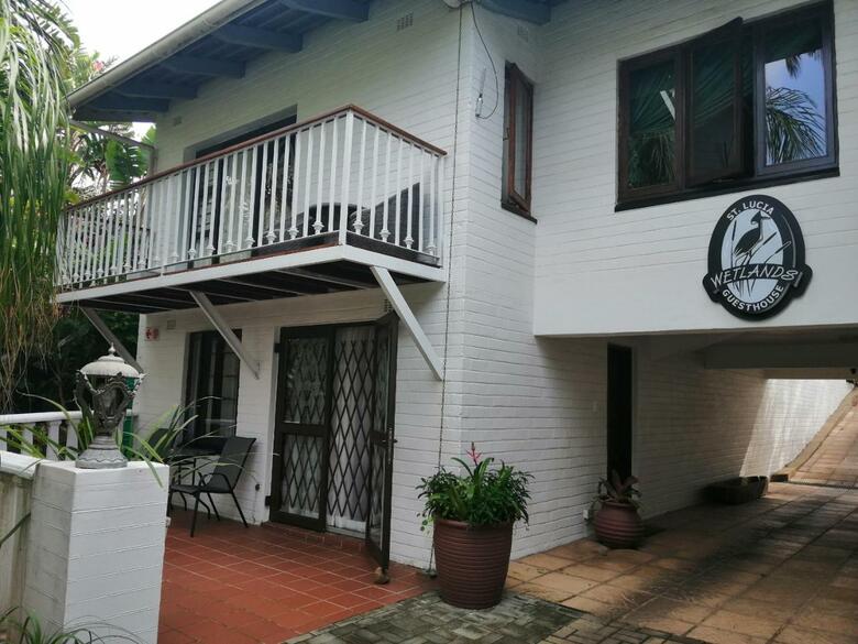 Hostal St. Lucia Wetlands Guest House