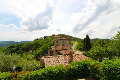 Molin Bianco-pian D'usciano Villa Sleeps 20 Pool