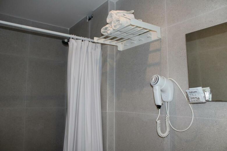 Hostal Aveiro City Lodge