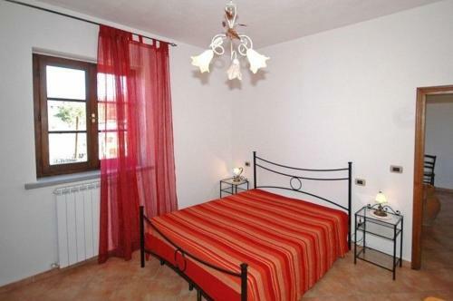 Passignano Sul Trasimeno Apartment Sleeps 4 Pool