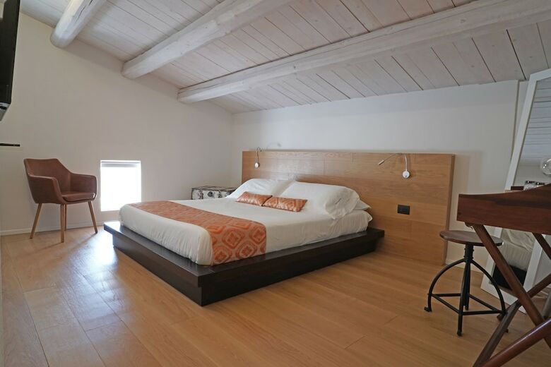 Hostal Neropece