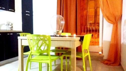 Apartamento Holiday Home Via Attilio Bosisio