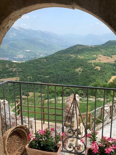 Hostal Charme In Perillis