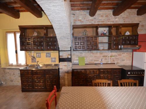 Historic Apartment In Saludecio With Swimming Pool