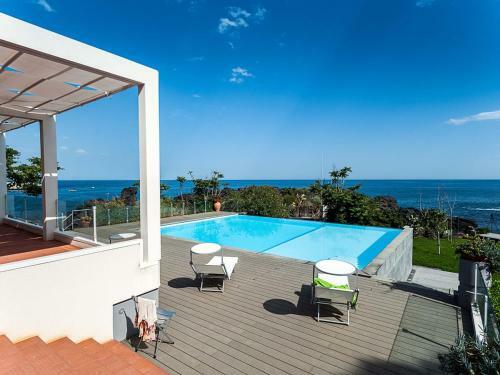 Stazzo Apartment Sleeps 2 Pool Air Con Wifi