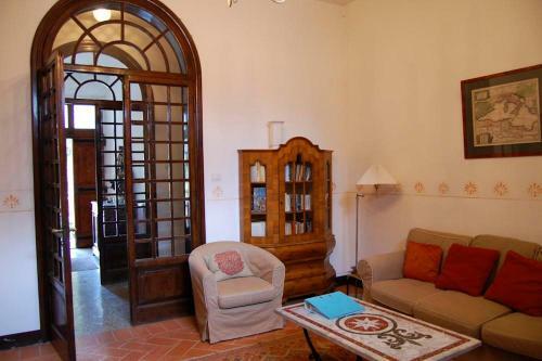 Strada Statale Flaminia Villa Sleeps 17 Pool Wifi