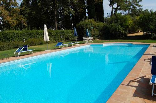 Strada Statale Flaminia Villa Sleeps 17 Pool Wifi