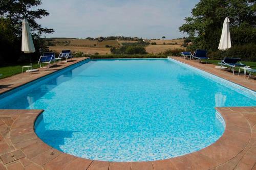 Strada Statale Flaminia Villa Sleeps 17 Pool Wifi
