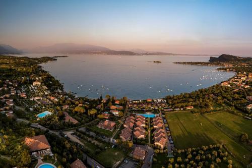 Apartment In Manerba Del Garda 22048
