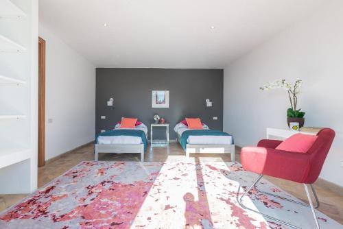 Cala Piccola Villa Sleeps 13 Pool Wifi T763419