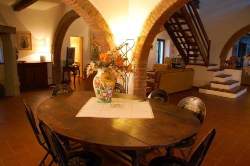 Ranciano Villa Sleeps 18 Pool Air Con Wifi